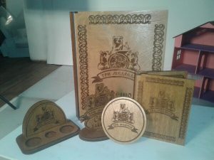 Laser Cut Wooden Restaurant Customer Comment Card Holder CDR File