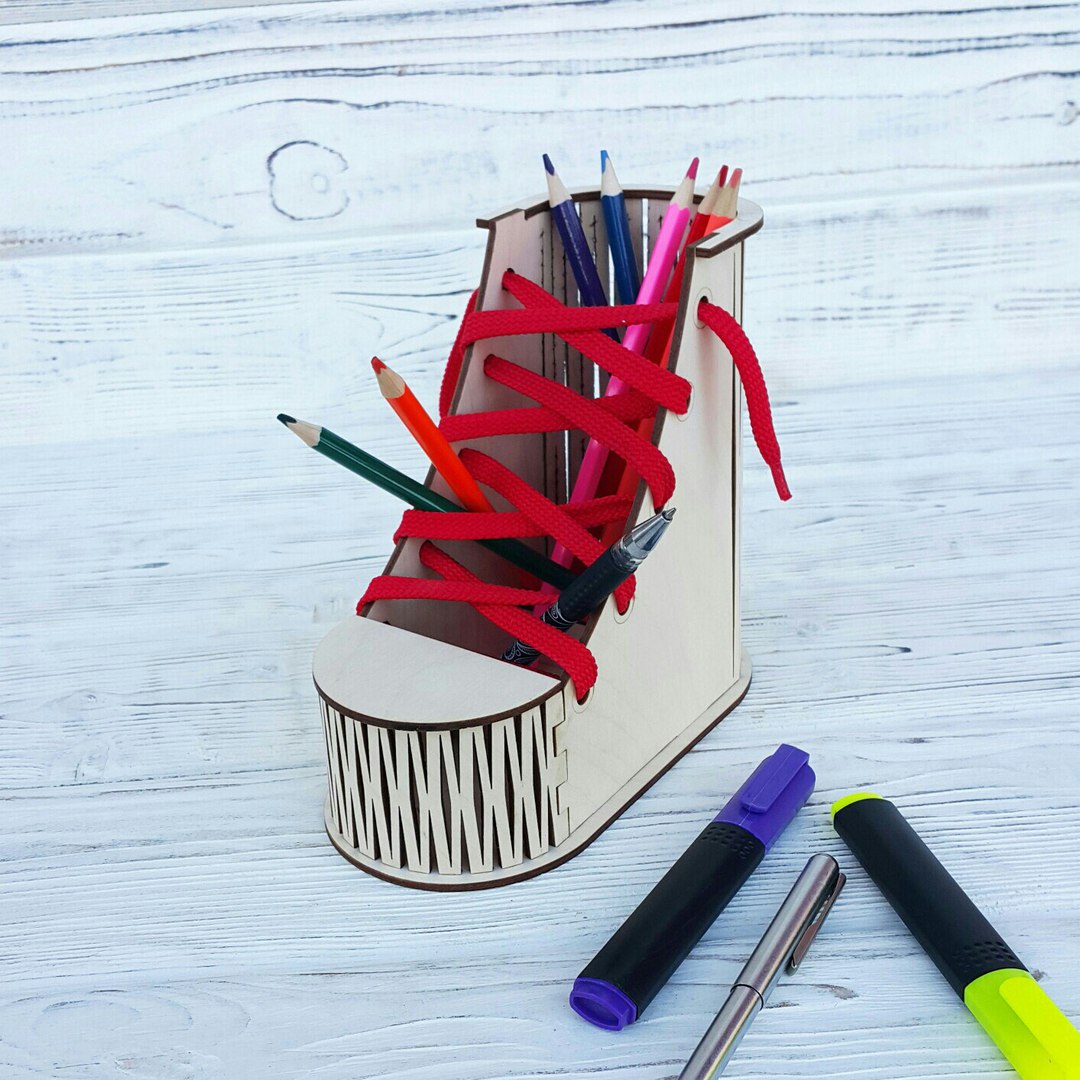 WOODEN BOOT PENCIL STAND CNC LASER CUTTING CDR DXF FILE FREE - Dezin