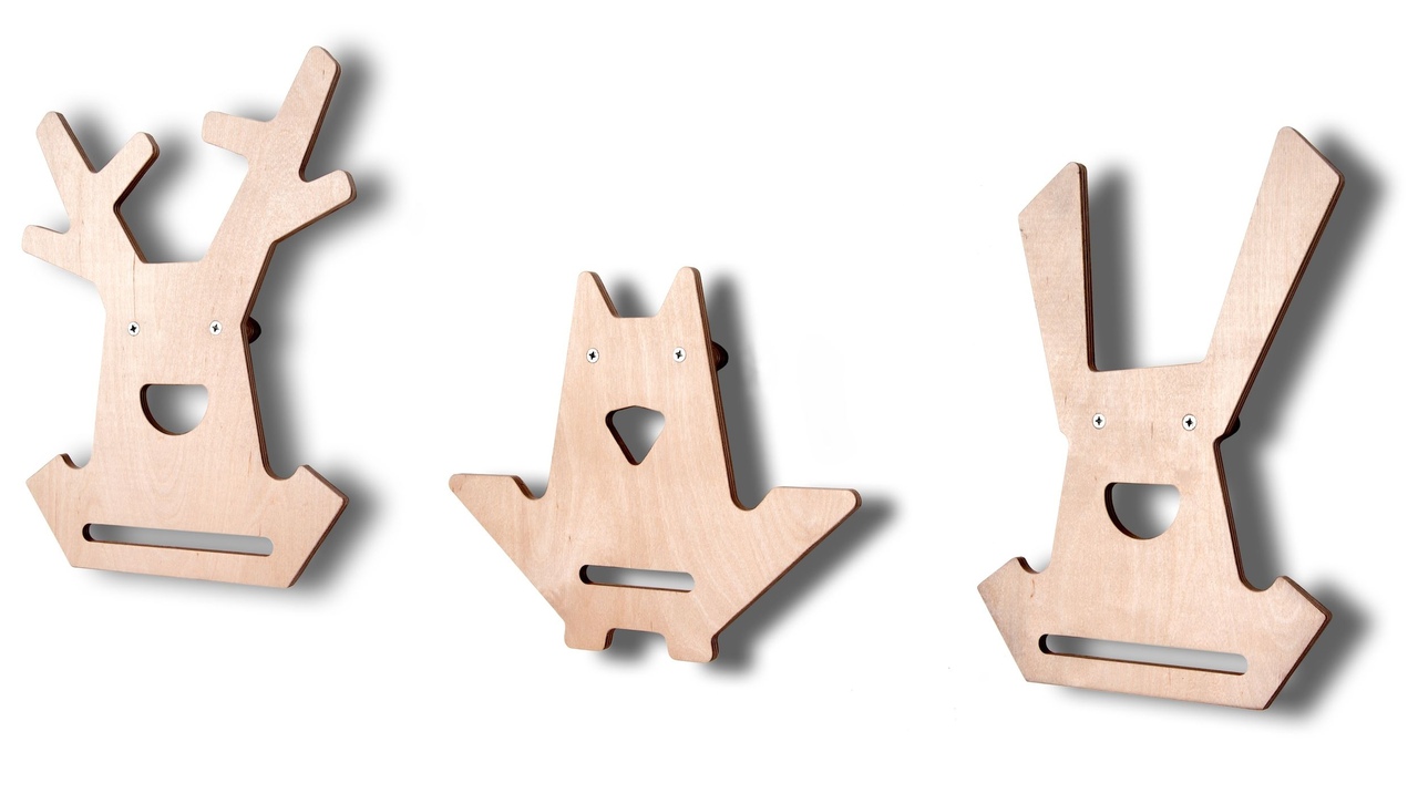 WOODEN HANGERS FREE CNC CUTTING FILE - Dezin