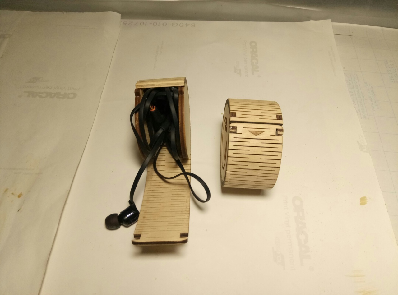 WOODEN HEADSET BOX CNC LASER CUTTING CDR DXF FILE FREE - Dezin