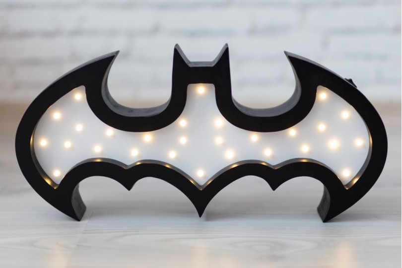 STL file BATMAN LED LIGHT LAMP 🔦・3D printing design to download・Cults