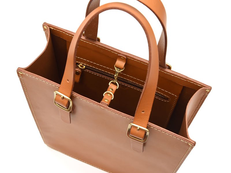 Tiny Anvil Leather – Messenger Bag