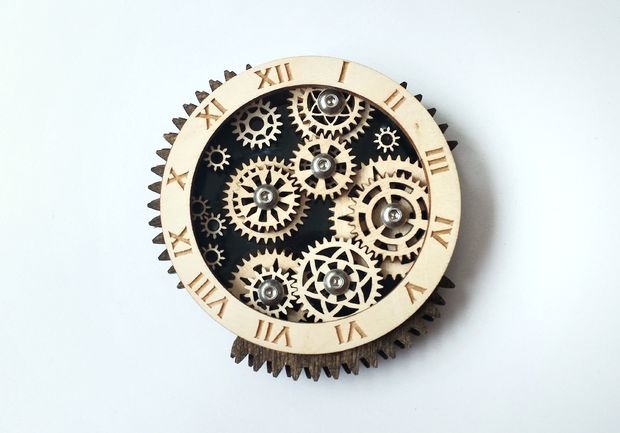An unusual version of the watch - Dezin