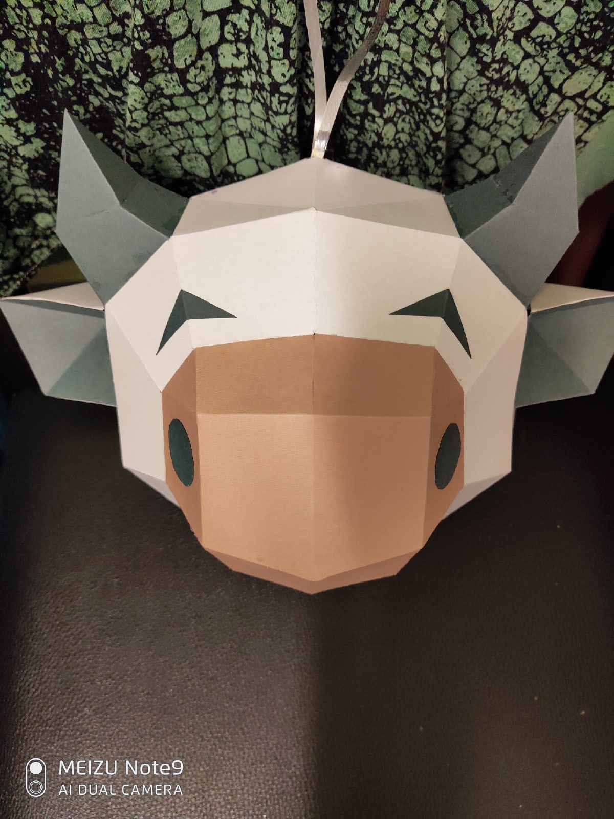 Christmas Bull Decoration Polygonal Papercraft - Dezin