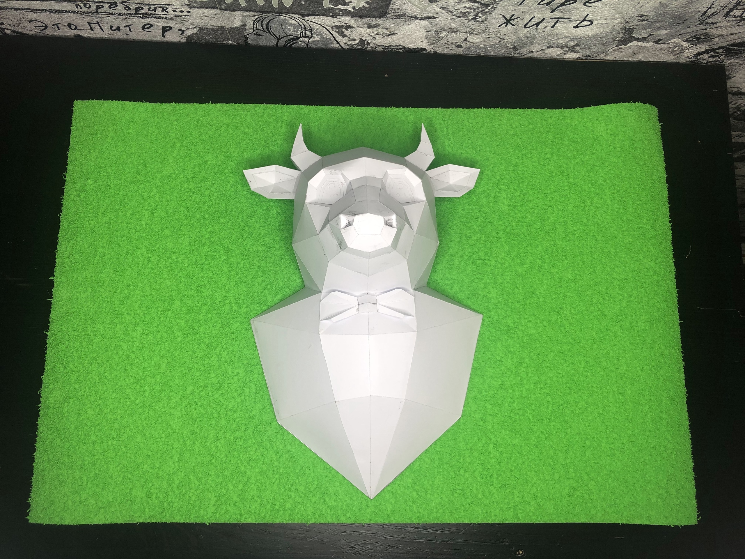 Elegant Bull 3d Papercraft Template - Dezin