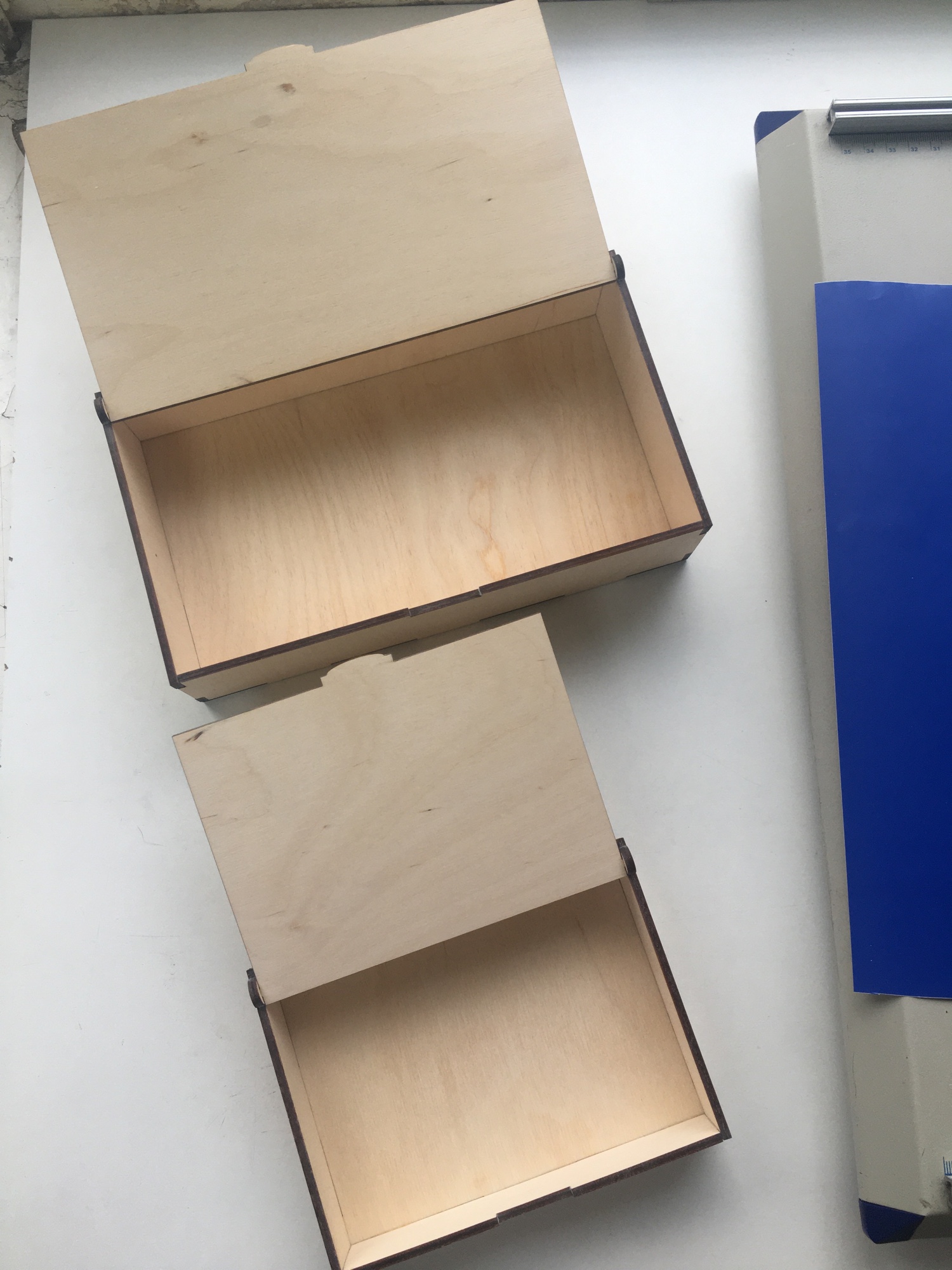 Layout of 2 boxes 23х13х5 and 16х12х3, plywood 3.5 - Dezin