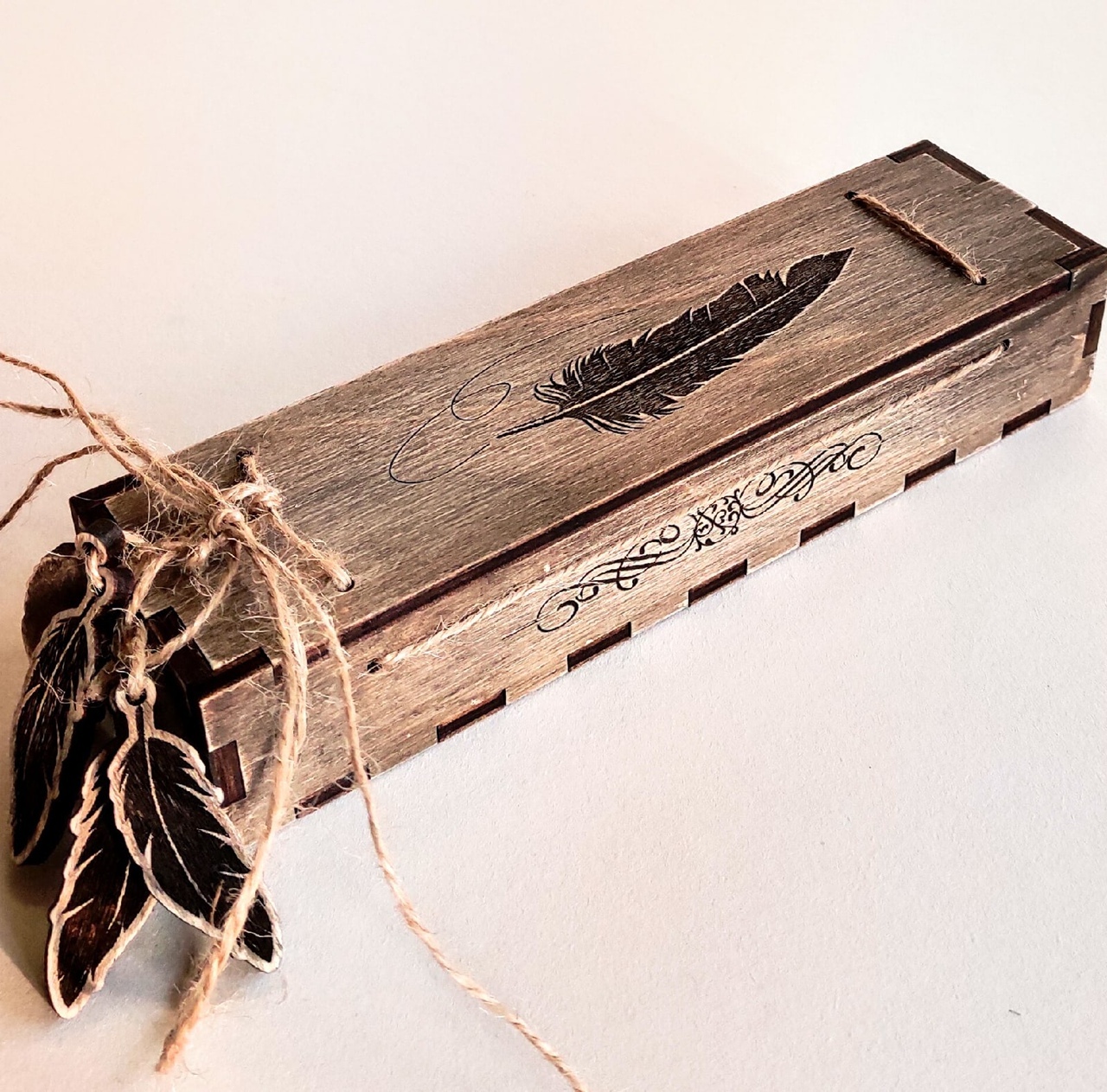 Layout of Gift case for a pen - Dezin