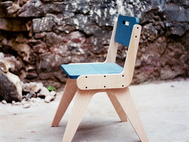 Layout of v-chair - Dezin
