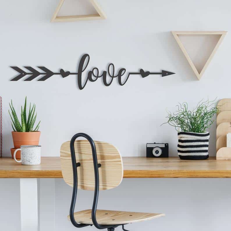 Steel Love Arrow Metal Farmhouse Sign Wall Decor Valentines Day Gift - Dezin