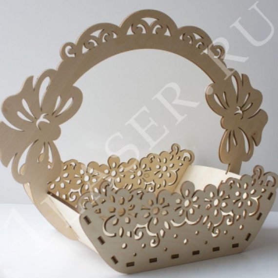 Basket for flowers or fruits
