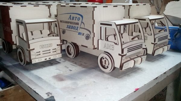 Laser Cut Box Truck Cargo Van Mini Truck CDR File