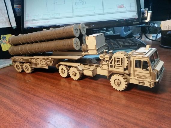 Laser Cut Truck with Wood