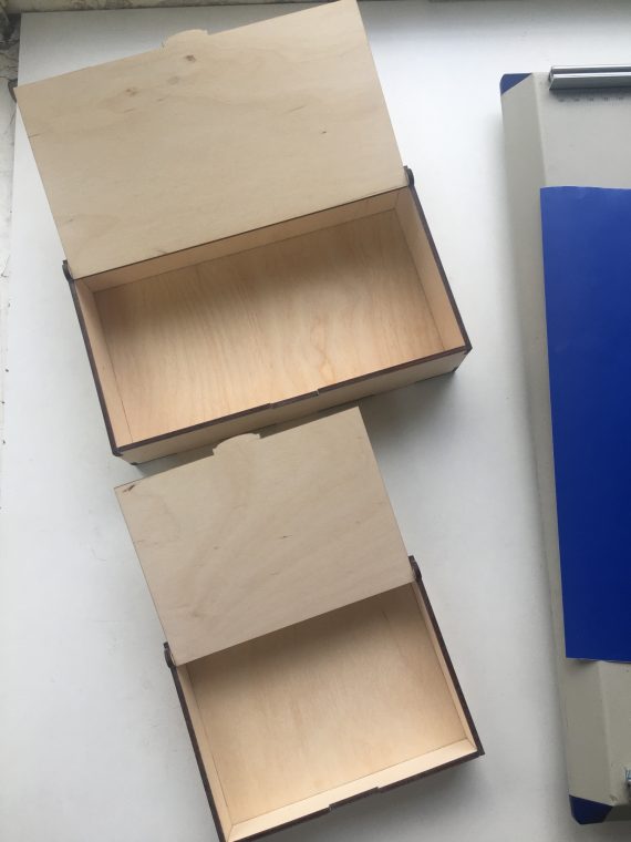 Layout of 2 boxes 23х13х5 and 16х12х3, plywood 3.5