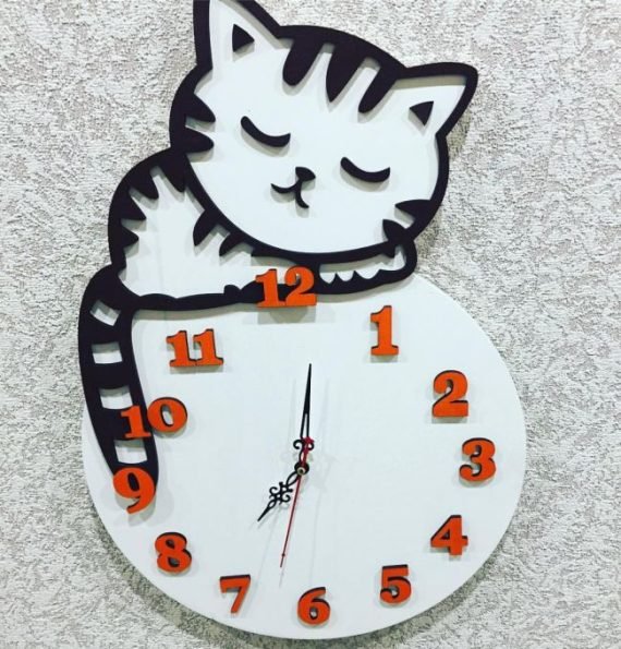 Layout of Clock with a cat