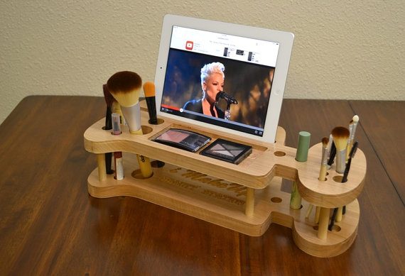 Organizer for Ladies Makeup Kit iPad Stand Pen Holder CNC Laser Template CDR File