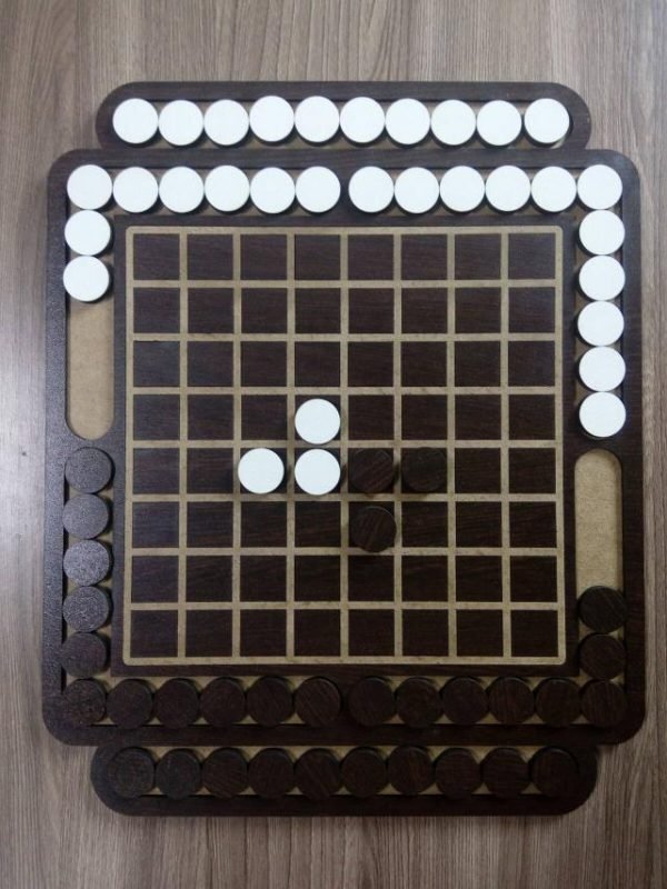 layout of the game board for the board game reversi